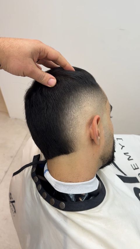 نمونهکار کوتاهی موی مردانه روی مدل — آکادمی SLR اصفهان
