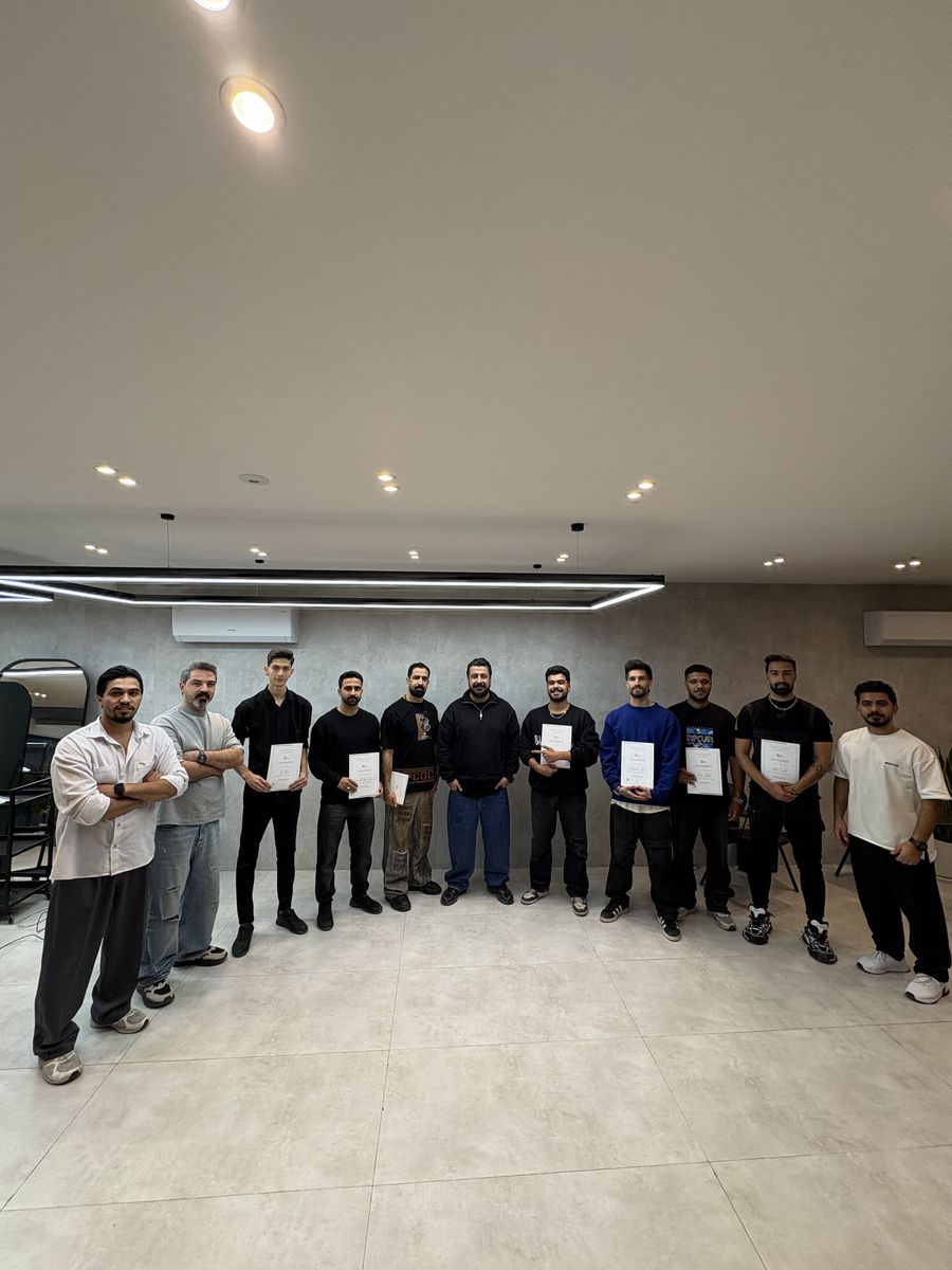 فارغ‌التحصیلان آکادمی SLR اصفهان با مدرک پایان دوره